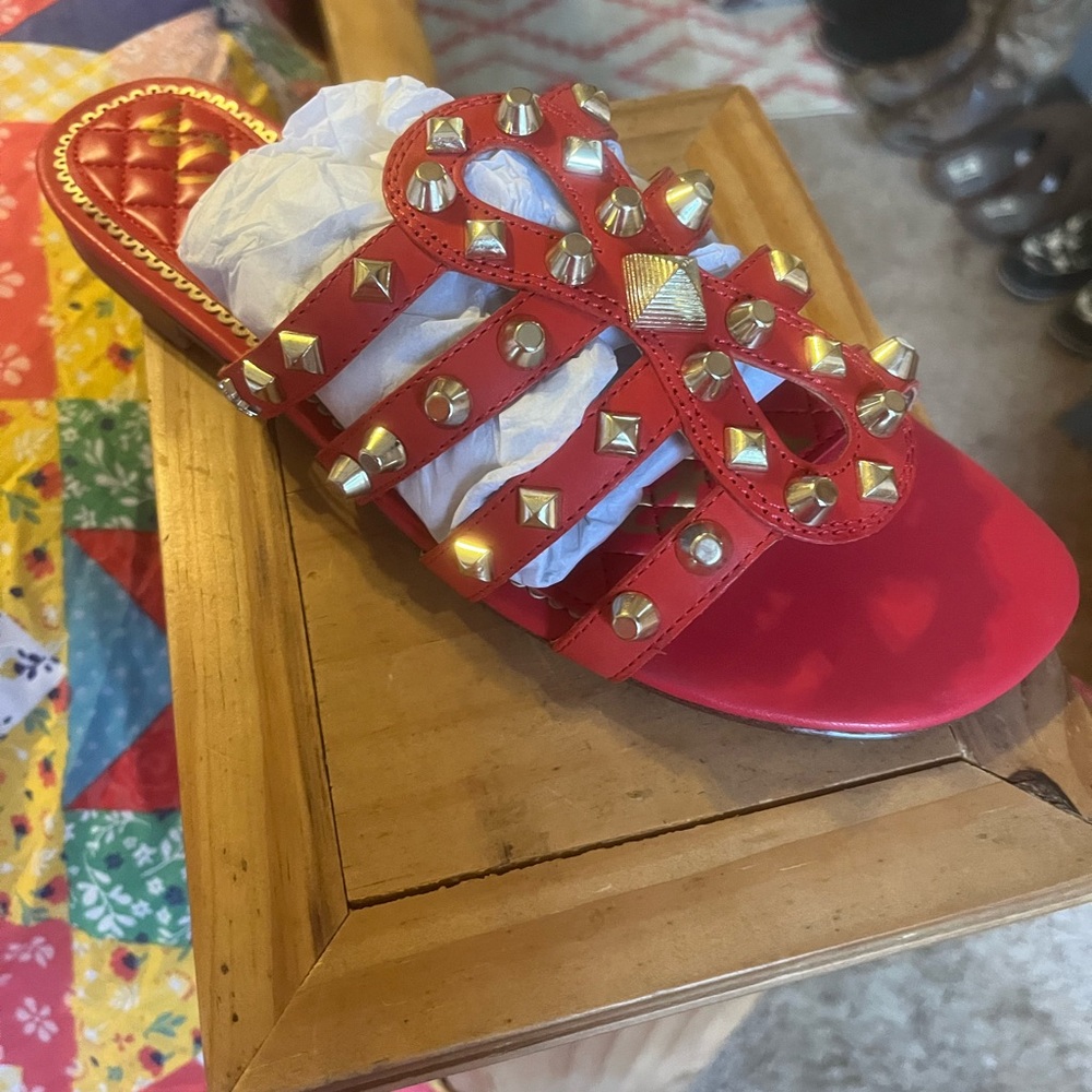 STUDDED ROCKER SLIDES - Picture 2 of 5